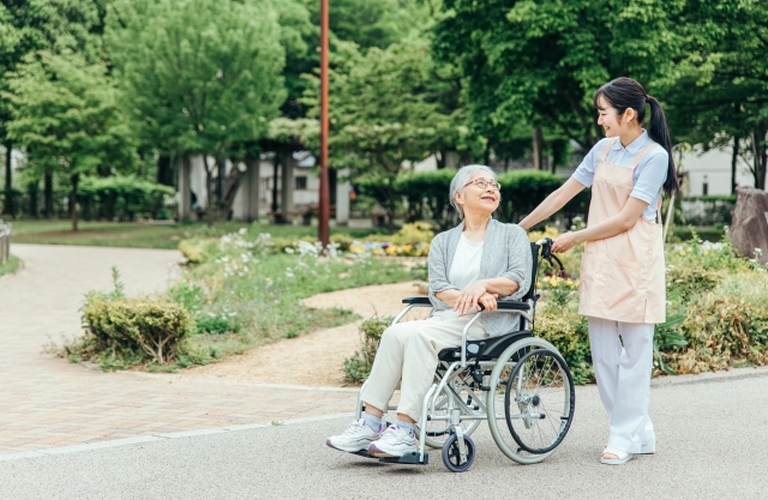 外出先の付き添いも致します　訪問看護ステーション ベルです。